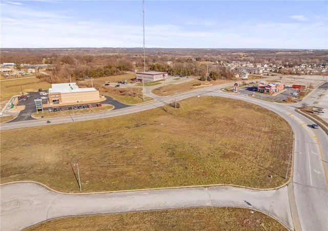 2nd image of Lot 7 Simpson Ct, Warrensburg, MO 64093 | MLS# 2598160