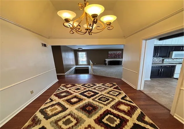 Homes for sale in Pittsburg, KS | 522 Ohio St, Pittsburg, KS 66762 | MLS# 2598243