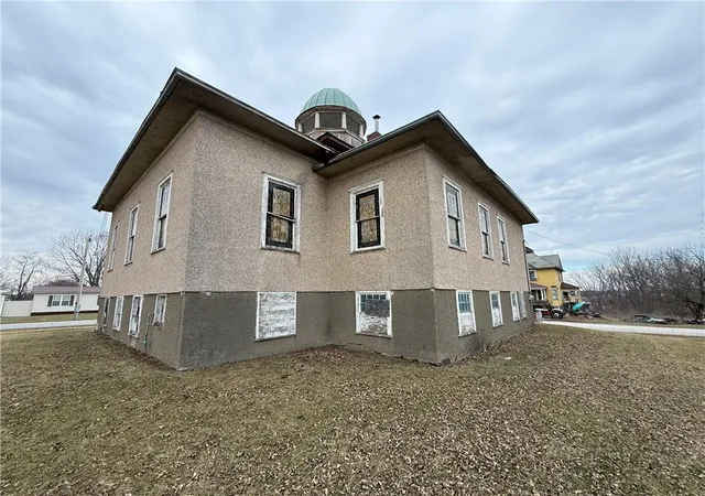Photo 4 of Single family home for sale at 601 6th Street, Blythedale, MO 64426 | MLS# 2598264 | Listing updated on 2026-08-25