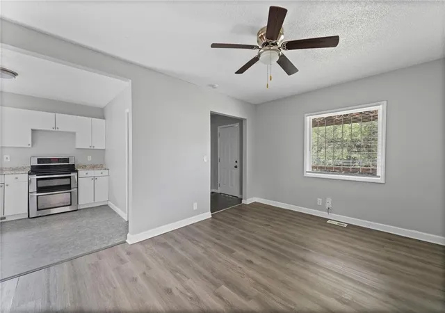 Homes for sale in Kansas City, MO | 2509 E 37Th St, Kansas City, MO 64128 | MLS# 2598359