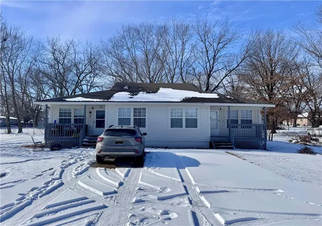 Photo 3 of Multi family home for sale at 206 N Elm St, Holden, MO 64040 | MLS# 2598649 | Listing updated on 2026-09-29