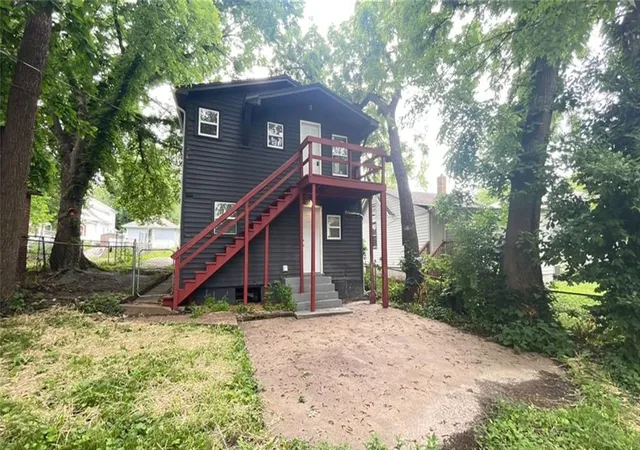 12th image of 807 S Hardy Ave, Independence, MO 64053 | MLS# 2598849