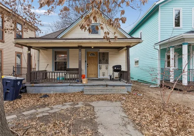 Homes for sale in Kansas City, MO | 3314 Charlotte Street Street, Kansas City, MO 64109 | MLS# 2599058