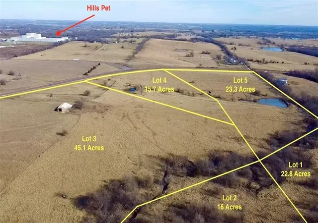 2nd image of Lot 4 222nd Rd, Tonganoxie, KS 66086 | MLS# 2599165