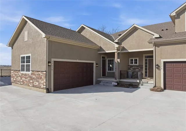 5th image of 17378 S Raintree Dr #Bldg J Unit 37, Olathe, KS 66062 | MLS# 2599262