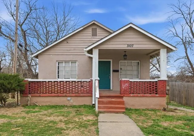 3rd image of 3107 Elmwood Ave, Kansas City, MO 64128 | MLS# 2599267
