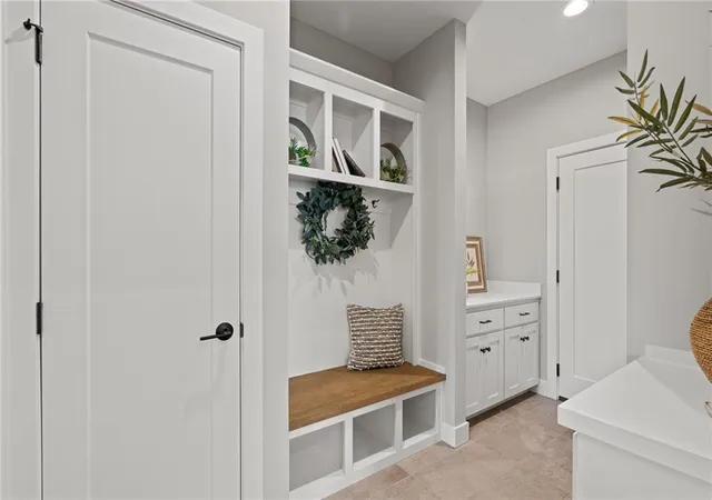 8th image of 8279 Brockway St, Shawnee Mission, KS 66220 | MLS# 2599369