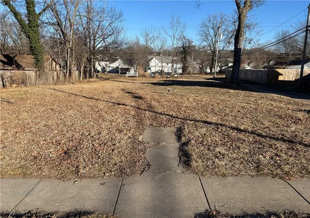 Homes for sale in El Dorado Springs, MO | 421 S Main St, El Dorado Springs, MO 64756 | MLS# 2599418