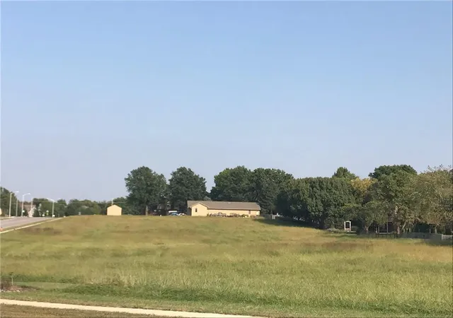 1st image of 12960 Quivira Rd, Overland Park, KS 66213 | MLS# 2599449