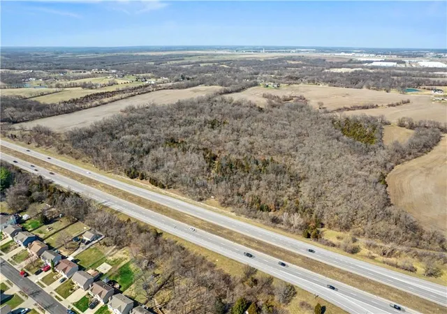 3rd image of Outer Road West & N Amity Ave, Kansas City, MO 64153 | MLS# 2600711