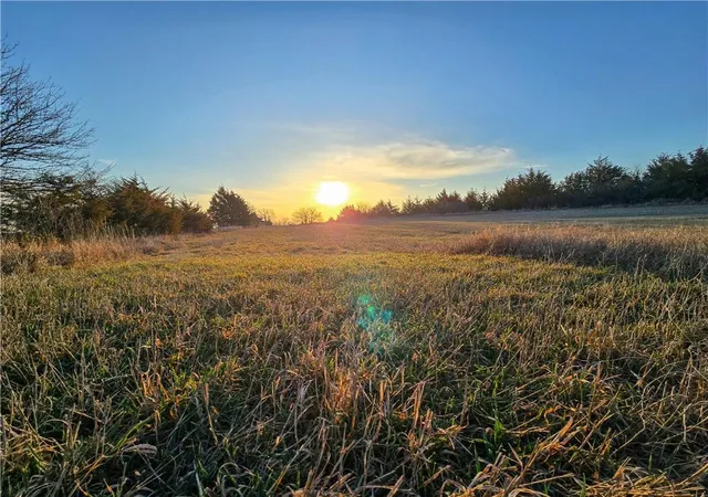 4th image of Skiddy Rd, Junction City, KS 66441 | MLS# 2600733