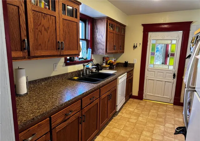 5th image of 133 S Mulberry St, Maryville, MO 64468 | MLS# 2600861