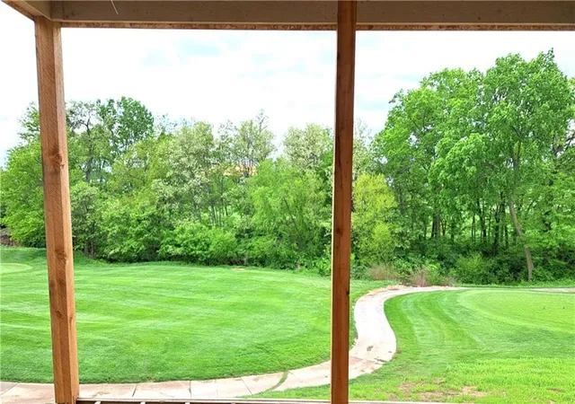 Photo 3 of Single family home for sale at 8619 Ne 87th Terrace, Kansas City, MO 64157 | MLS# 2600878 | Listing updated on 2026-08-11
