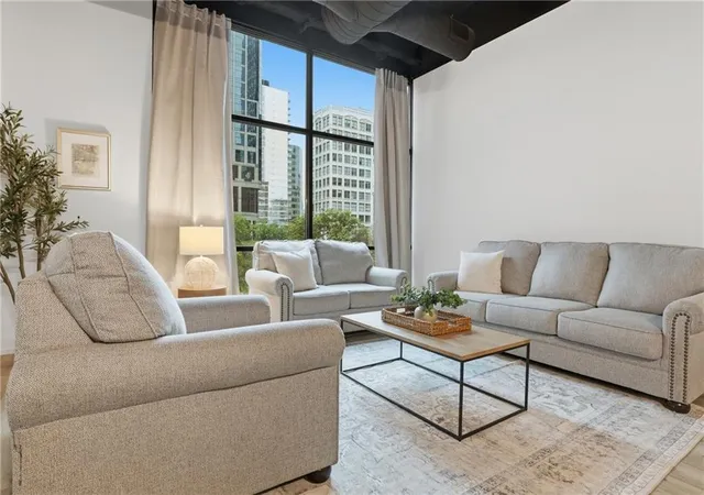Homes for sale in Kansas City, MO | 1101 Walnut St #201, Kansas City, MO 64106 | MLS# 2601189