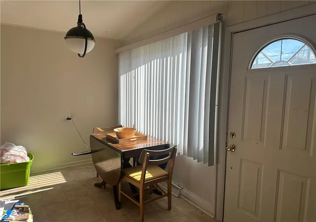 4th image of 229 W 16Th St, Maryville, MO 64468 | MLS# 2601277