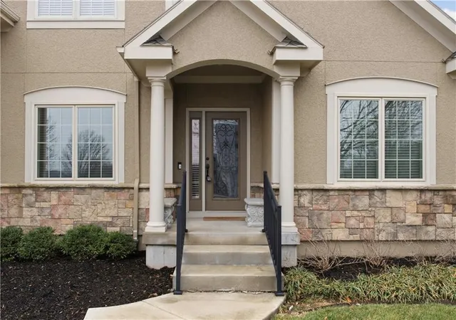 5th image of 1559 Brompton Ln, Raymore, MO 64083 | MLS# 2601396