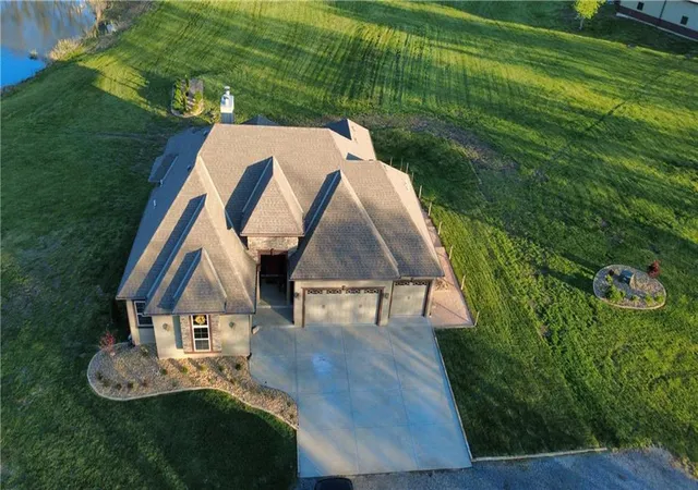 4th image of 18401 Ssr-W Hwy, Smithville, MO 64089 | MLS# 2601519