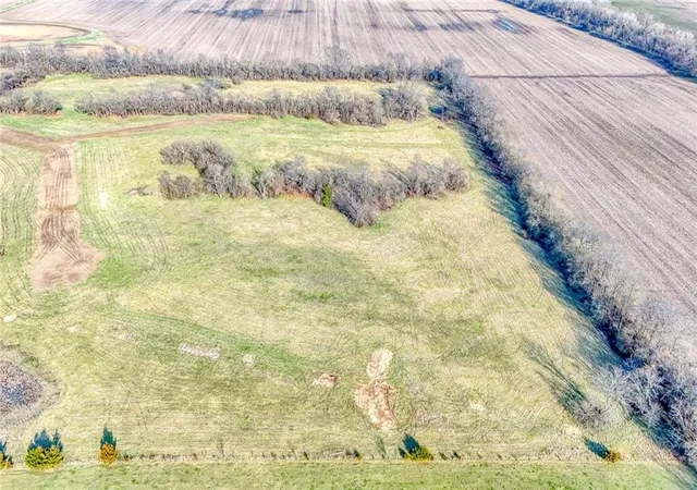 2nd image of Lot 4 Eagle Ridge N/a, Warrensburg, MO 64093 | MLS# 2601583