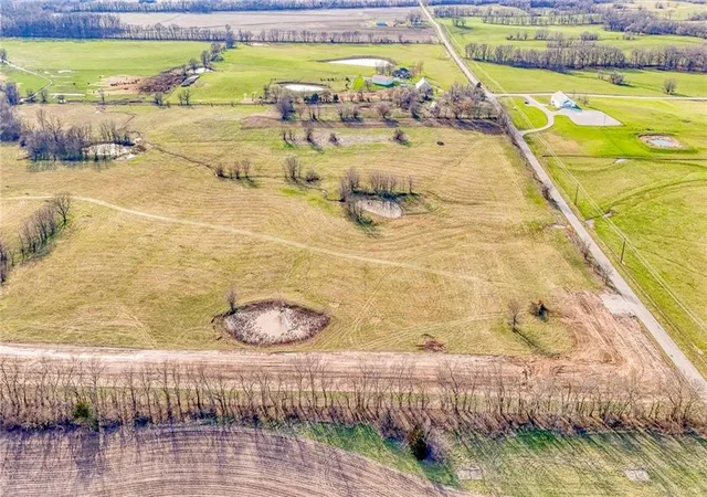 Photo 4 of Land for sale at Lot 4 Eagle Ridge, Warrensburg, MO 64093 | MLS# 2601583 | Listing updated on 2026-03-26