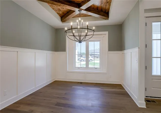 Photo 3 of Single family home for sale at 4709 Nw Sienna Ridge, Riverside, MO 64150 | MLS# 2601768 | Listing updated on 2026-09-27