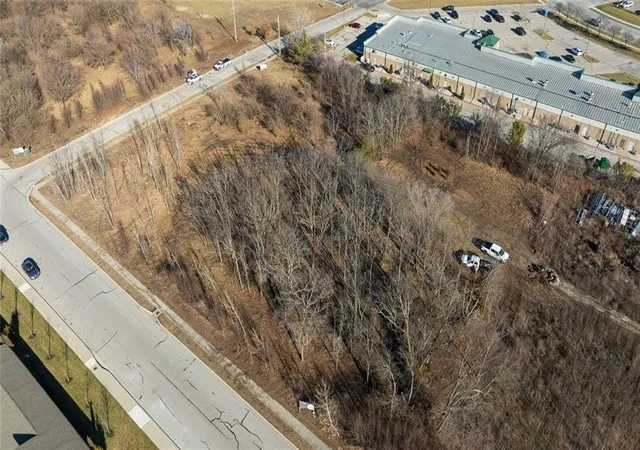 5th image of 210 Sw M 150 Hwy Hwy, Lees Summit, MO 64082 | MLS# 2601949