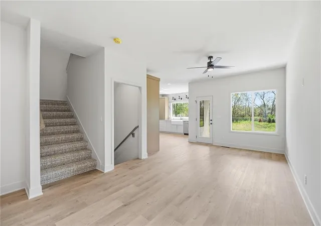 3rd image of 219 Nw Orchard Ct, Lees Summit, MO 64063 | MLS# 2602019