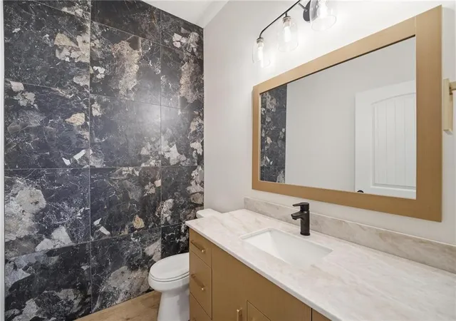 5th image of 219 Nw Orchard Ct, Lees Summit, MO 64063 | MLS# 2602019