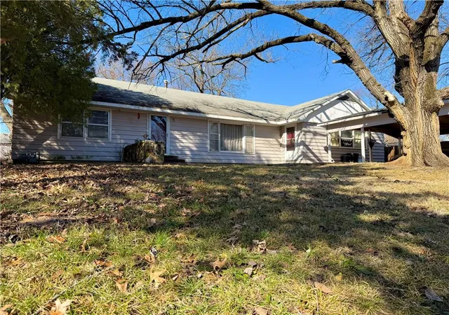 1st image of 609 Ridge St, Yates Center, KS 66783 | MLS# 2602258
