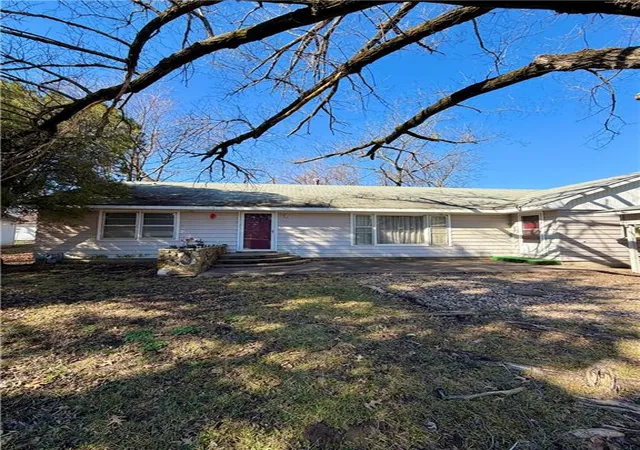 52nd image of 609 Ridge St, Yates Center, KS 66783 | MLS# 2602258