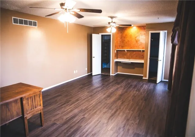 4th image of 5506 Nw Verlin Dr, Kansas City, MO 64152 | MLS# 2602434