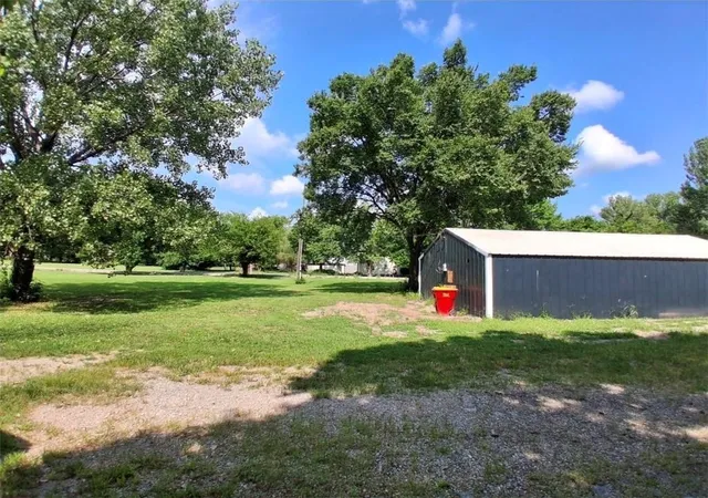 2nd image of 909 W Alfred N/a, Mulberry, KS 66756 | MLS# 2602515