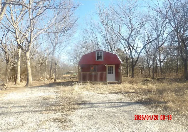 2nd image of 294 Sugar Lake Dr, Mound City, KS 66056 | MLS# 2602683