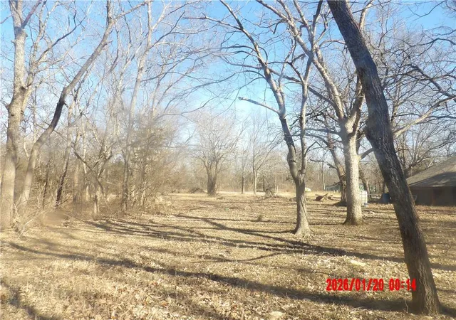 8th image of 294 Sugar Lake Dr, Mound City, KS 66056 | MLS# 2602683