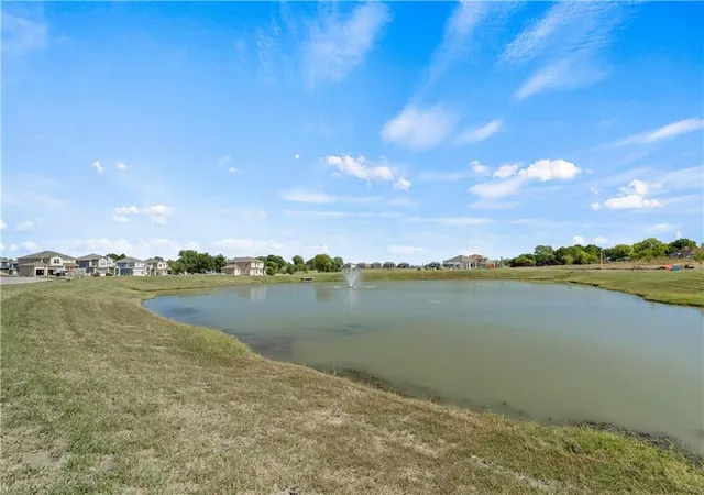 5th image of 16986 S Brentwood St, Olathe, KS 66062 | MLS# 2602709