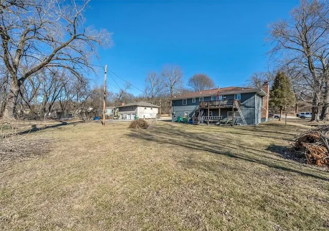 Homes for sale in Bonner Springs, KS | 702 Lakewood Rd, Bonner Springs, KS 66012 | MLS# 2602748