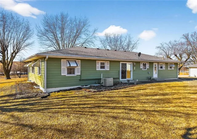 3rd image of 1869 190Th Rd, Wathena, KS 66090 | MLS# 2602756