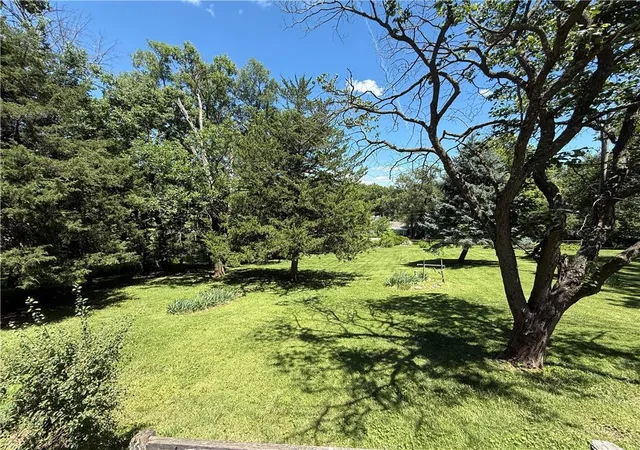 Homes for sale in Atchison, KS | 404 N 14th St, Atchison, KS 66002 | MLS# 2603045