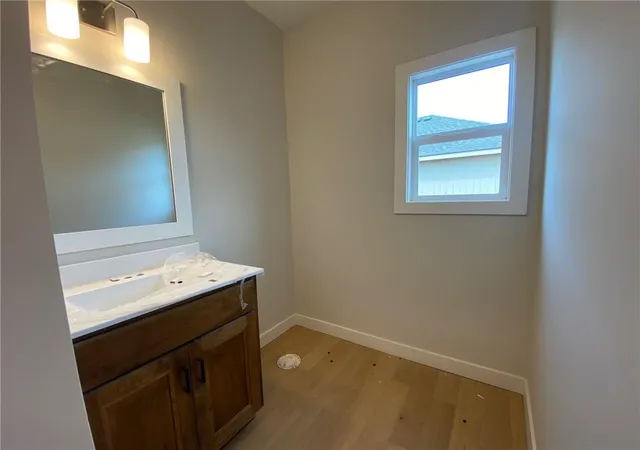 5th image of 19338 Skyview Ln, Spring Hill, KS 66083 | MLS# 2603285