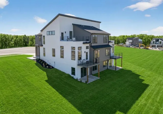 25th image of 9310 Freedom St, Lenexa, KS 66227 | MLS# 2603339
