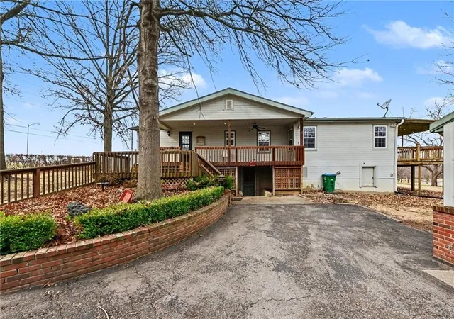 Photo 2 of Single family home for sale at 1492 Sw Hook Rd, Lees Summit, MO 64082 | MLS# 2603416 | Listing updated on 2026-08-21