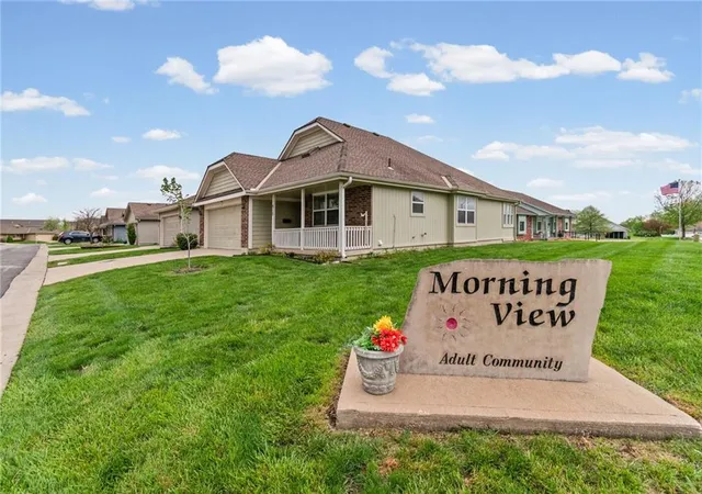 30th image of 515 S Saturn Dr, Raymore, MO 64083 | MLS# 2603468