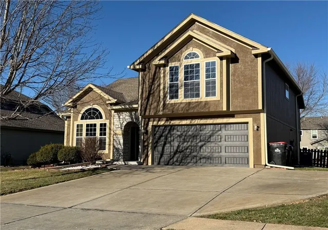 3rd image of 21710 62Nd St, Shawnee, KS 66218 | MLS# 2603935