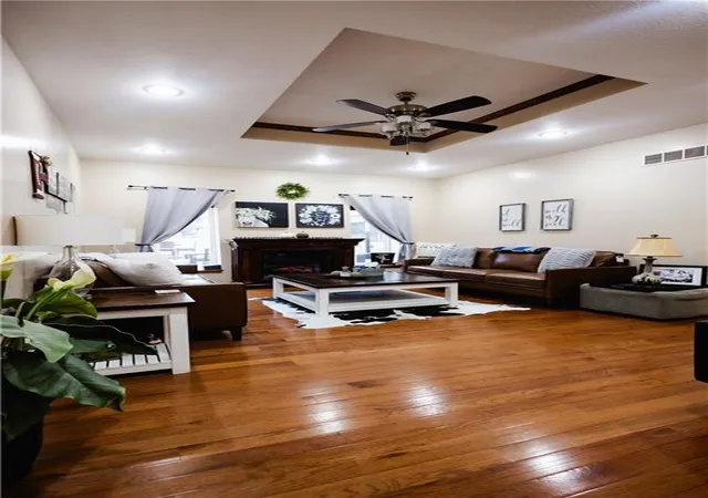 Photo 4 of Sale Pending at 4912 Corinth Dr, Saint Joseph, MO 64506 | MLS# 2604007 | Listing updated on 2026-08-31