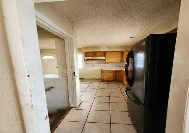 Photo 3 of Single family home for sale at 6905 Bellefontaine Ave, Kansas City, MO 64132 | MLS# 2604024 | Listing updated on 2026-10-16