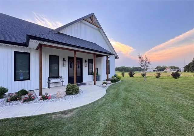 5th image of 607 N Ernest St, Troy, KS 66087 | MLS# 2604073