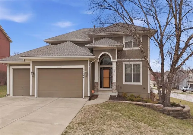 1st image of 11104 Augusta Dr, Kansas City, KS 66109 | MLS# 2604194