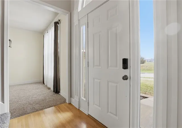 3rd image of 11104 Augusta Dr, Kansas City, KS 66109 | MLS# 2604194