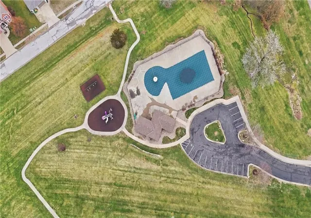 54th image of 11104 Augusta Dr, Kansas City, KS 66109 | MLS# 2604194