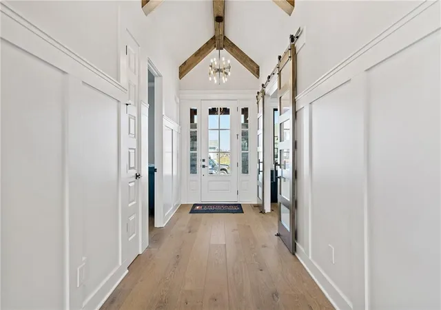 Photo 3 of Sale Pending at 2070 Nw Obrien Rd, Lees Summit, MO 64081 | MLS# 2604377 | Listing updated on 2026-02-27