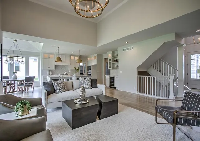 Photo 3 of Sale Pending at 16901 Parkhill St, Overland Park, KS 66221 | MLS# 2604541 | Listing updated on 2026-03-02